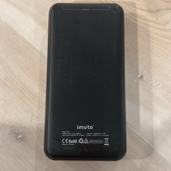 Black Portable Chargers - Picture 2 of 11